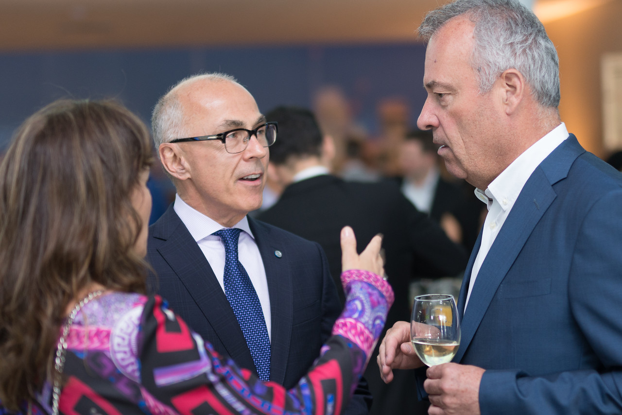 Invités lors d'un événement corporatif